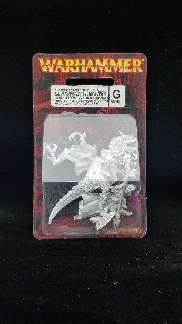 Cities of Sigmar: Supreme Sorceress on Cold One (oop metal)