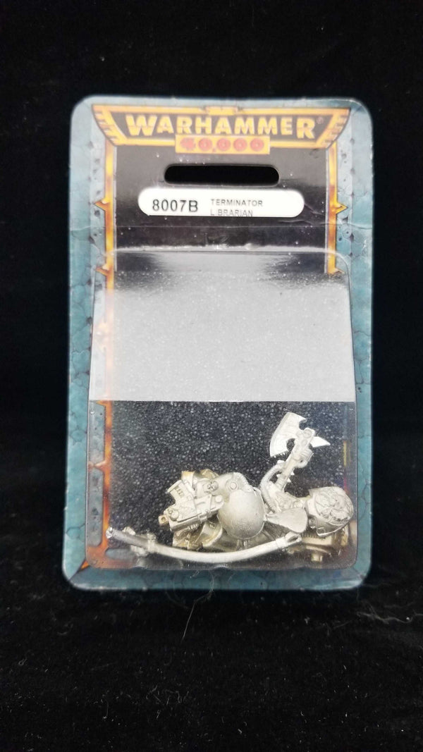 Space Marines: Librarian in Terminator Armour (oop metal)