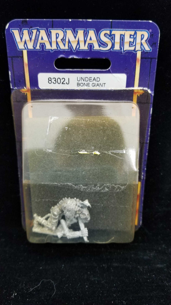 Warmaster: Undead Bone Giant (oop metal)